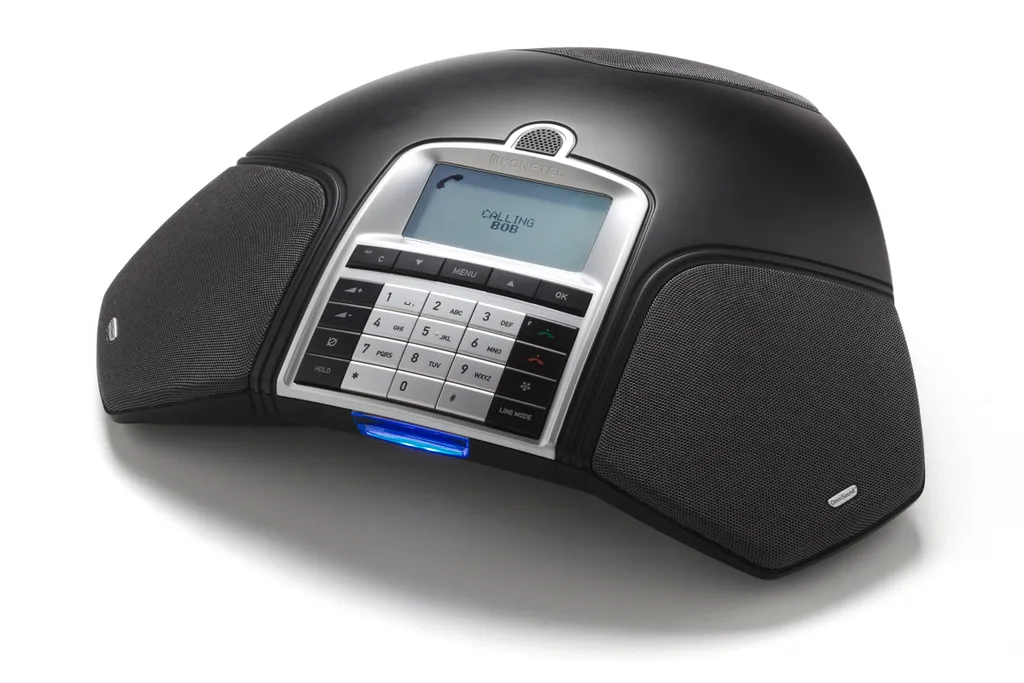 Konftel 300 Téléphone Conférence Fini les Coupures Audio en Réunion
