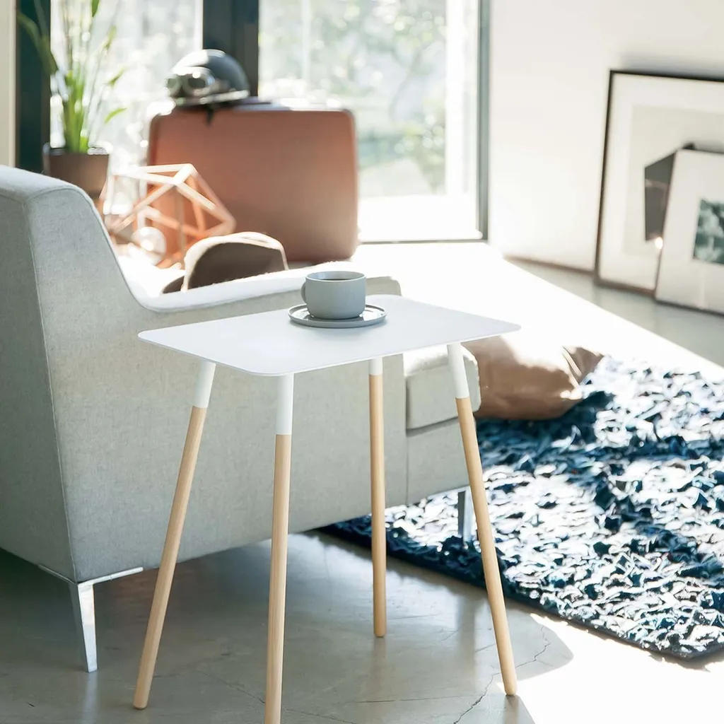 Offerta Tavolino Yamazaki 03507 Bianco - Comodino Salvaspazio 45x30