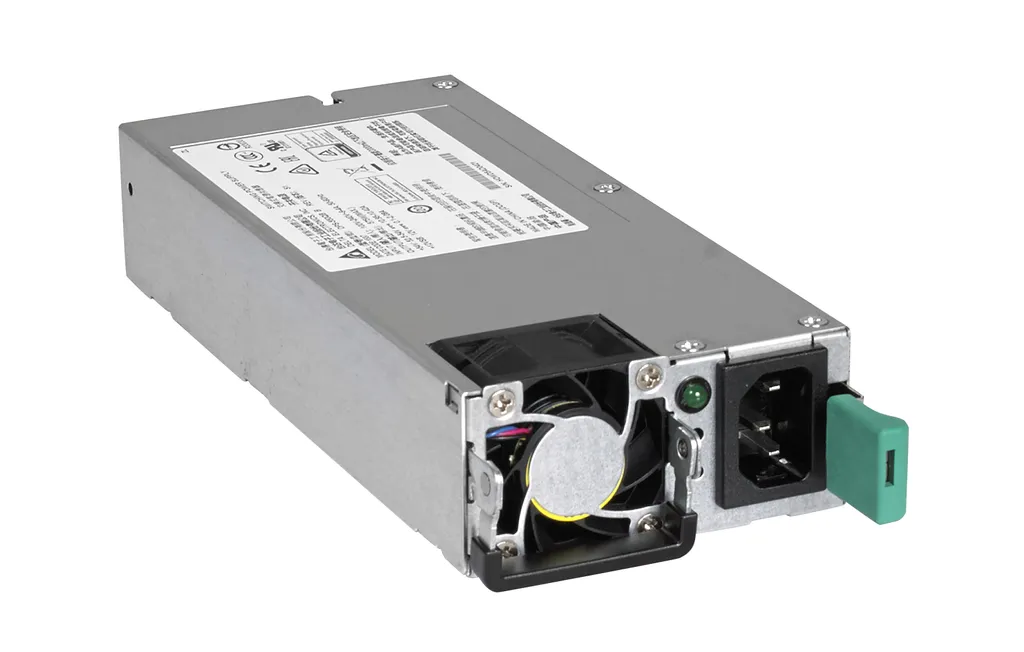 Module d'Alimentation 550W APS550W-100NES avec Ventilateur Intégré
