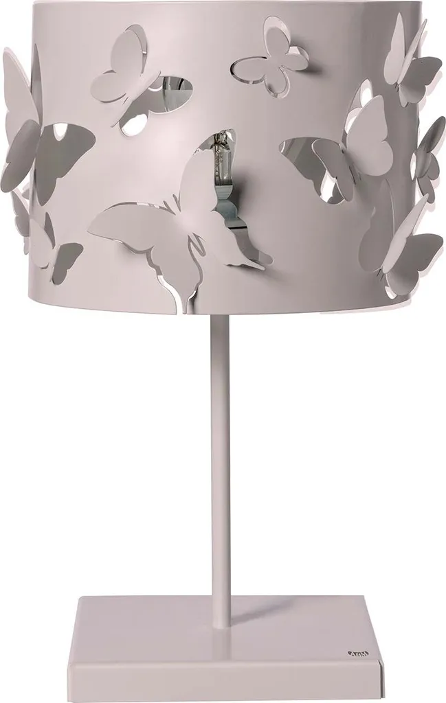 Lampe fer papillon contre éclairage terne : sublimez votre déco intérieure