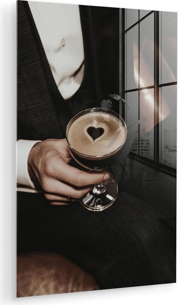 MuchoWow Glasbilder - Bilder auf Wandbild - Foto auf Glas Herz - Cocktail - Espresso Martini - Hand 80x120 cm Wanddekoration aus Glas - Acrylglasbi...
