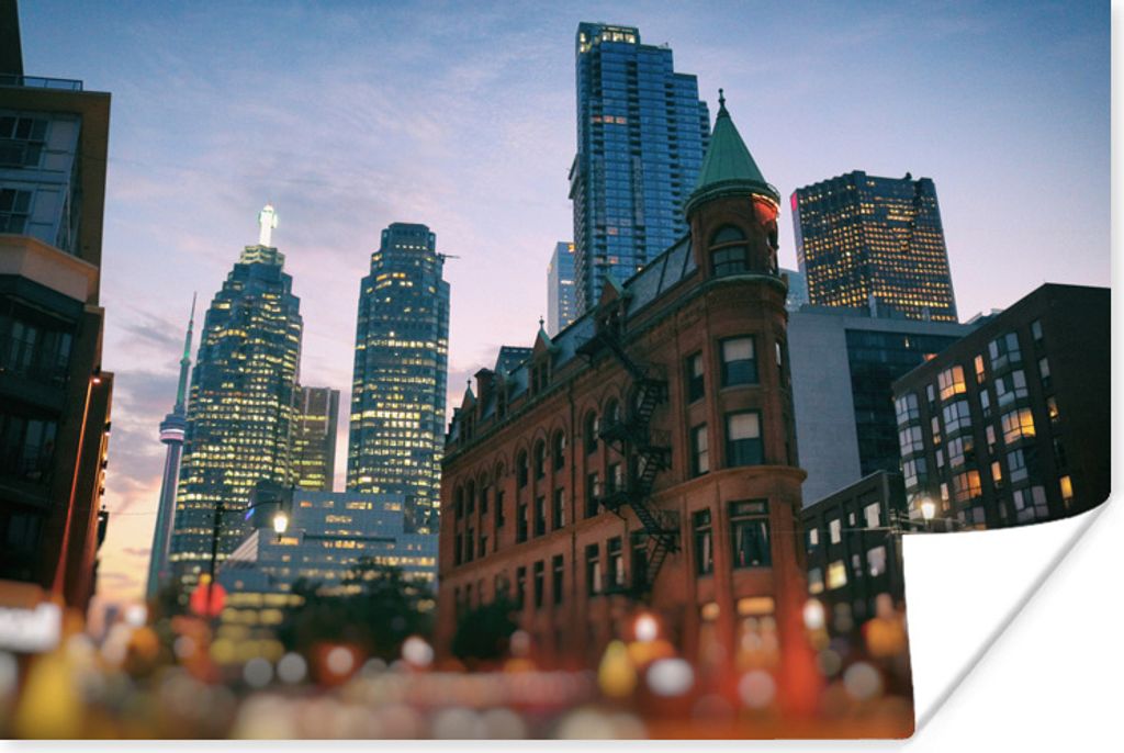MuchoWow Poster Zwischen den Gebäuden liegt die südkanadische Stadt Toronto 90x60 cm - Schlafzimmer