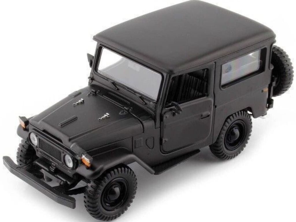 TOYOTA FJ40 1974 Schwarz matt, MMX79323NOIR, Maßstab1/24, Produktbild 