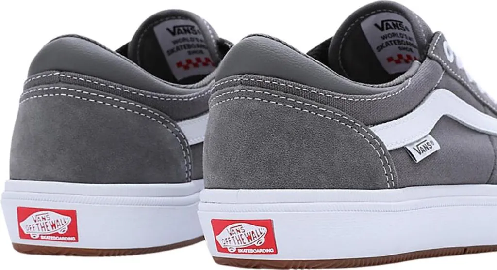 Baskets de skate Vans Gilbert Crockett gris étain taille 41