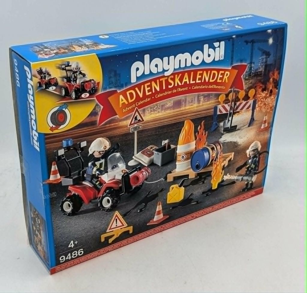PLAYMOBIL, Adventskalender "Feuerwehreinsatz auf der Produktbild 