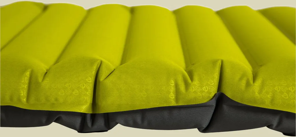 Matelas Astro Sleeping Pad 183 x 51 cm : finissez-en avec le mal de dos - 3
