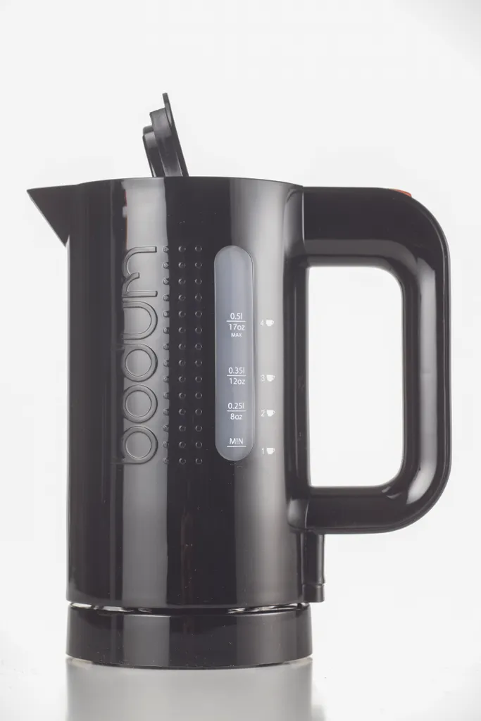 Bouilloire électrique BODUM BISTRO 0,5L Noir 700W - Design Compact