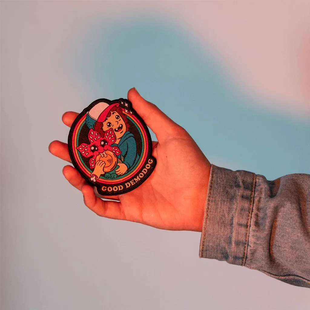 Réparez ou Décorez vos Habits avec ce Patch Stranger Things 3 Premium
