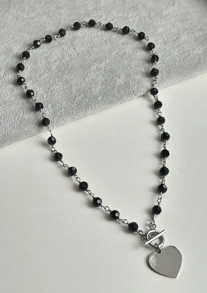 Collana Cuore Nero Cristallo 6mm - Un Regalo di Puro Sentimento