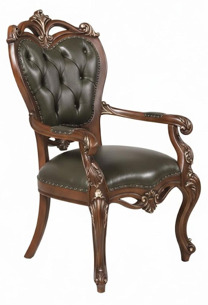 Klassisches Chesterfield Wohnzimmer Exklusives Sofa Ledersessel Tisch