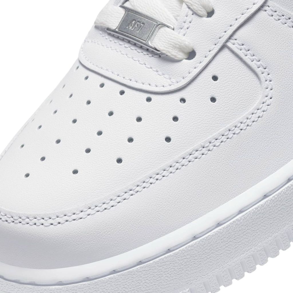 white nike air force 1 size 7