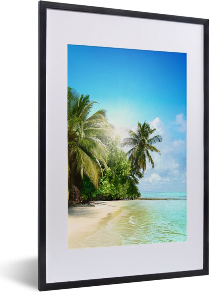 MuchoWow Gerahmtes Poster Meer - Palme - Strand - Tropisch - Blau - Grün 40x60 cm - Poster mit Schwarzem Bilderrahmen Wandposter Rahmen Foto Bil...