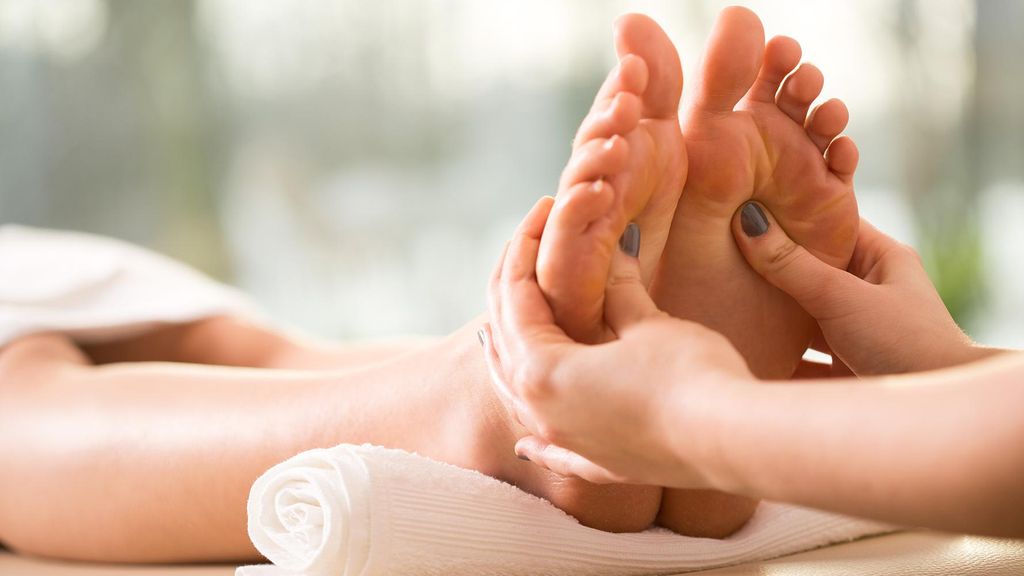 Jochen Schweizer Fußreflexzonen-Massage; Erlebnis verschenken oder selbst erleben; Gutschein gültig für 1 Person