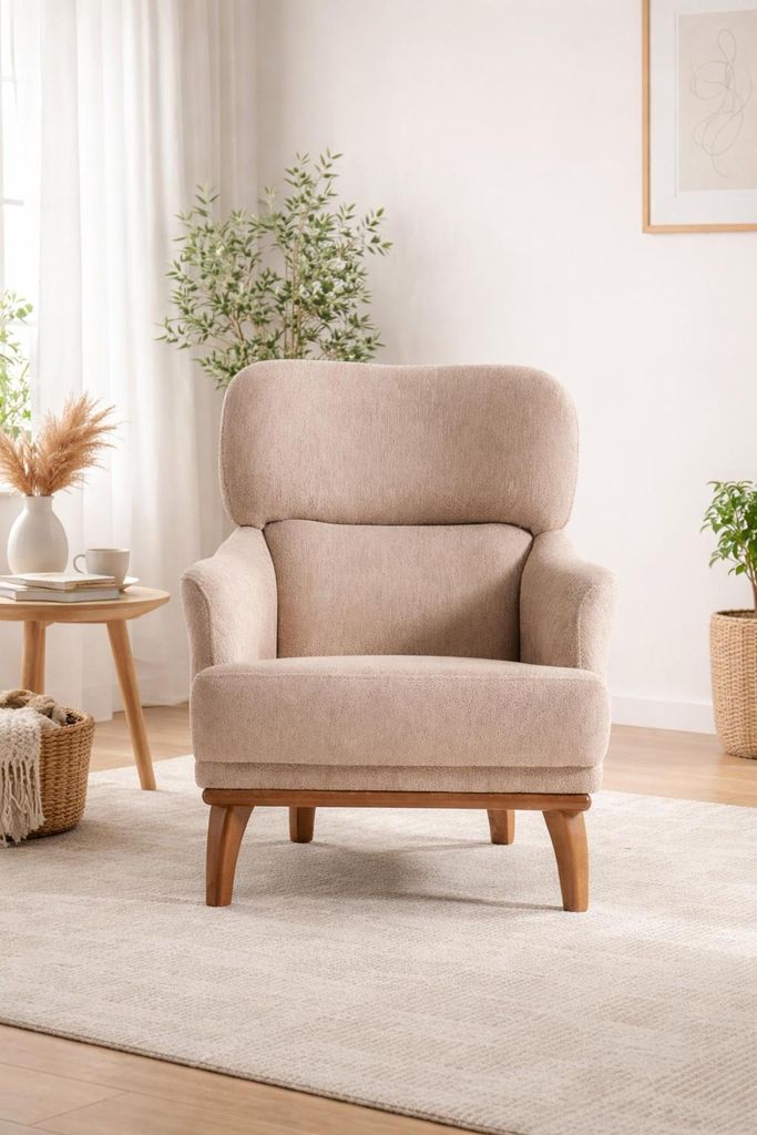 Hellbeiger Moderner Sessel Stilvolle Wohnzimmer Polstersessel