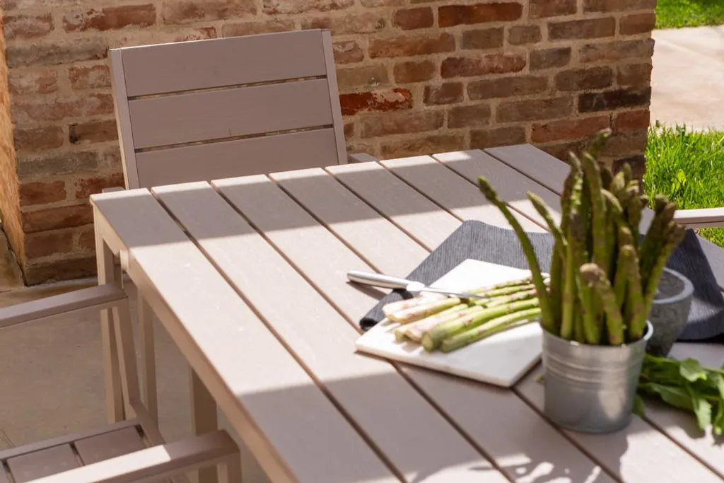 Salon de jardin THOMAS + ADELE table 156cm et 6 chaises aspect bois - 4