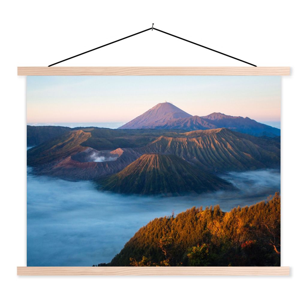 MuchoWow Textilposter Vulkan - Natur - Nebel 60x45 cm mit holzfarbenen Rahmen - Bild