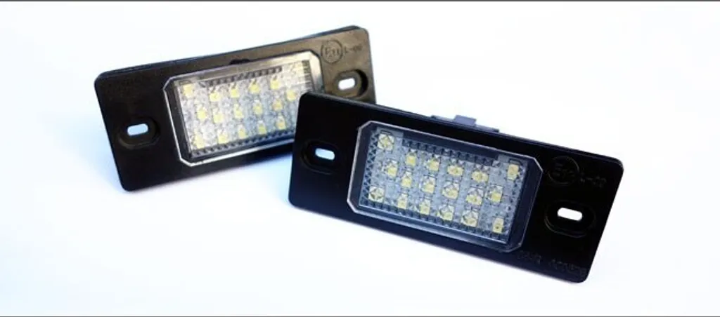 Coppia Luci LED Targa per VW Tiguan Golf 5 Variant | No Errore Check