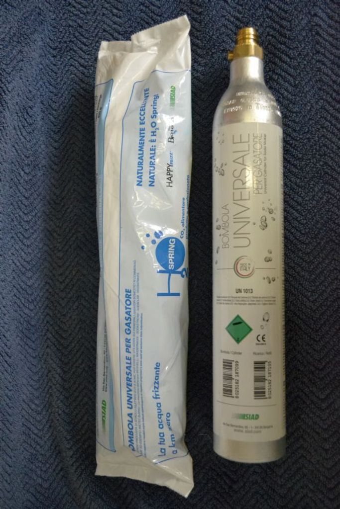 CZ bomb.láhev CO2 náplň (450g)-pro výrobníky sody