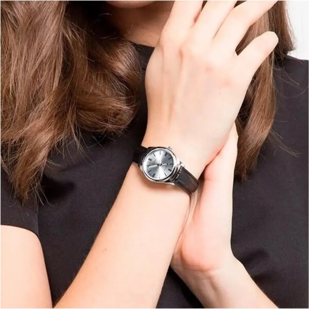 Casio Collection LTP-V005L-7AUDF: Orologio Donna Classico in Pelle Nera - 3