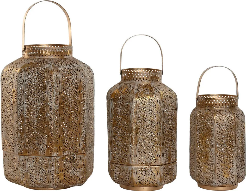 Créez une ambiance tamisée avec les bougeoirs dorés Home ESPRIT 40cm