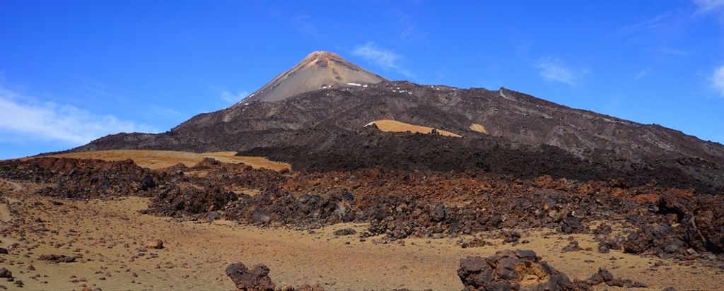 hansepuzzle 44987 - Berg Panorama-Puzzle 2000 Teile | Natur Puzzle, 2028 Teile, Natur, 60,0 x 46,0cm mit hochwertiger Aufbewahrung, Kartonbox & Beutel