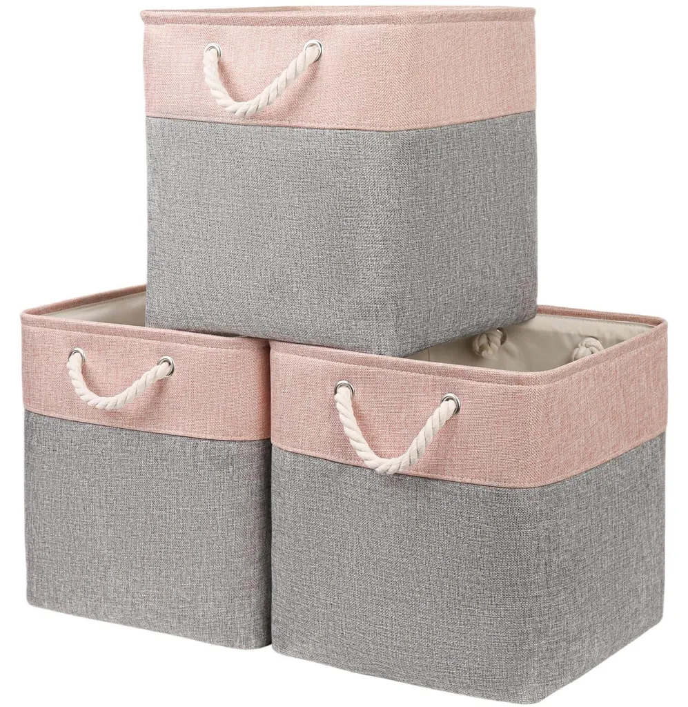 Optimisez vos étagères avec ce bac de rangement pliable gris et rose