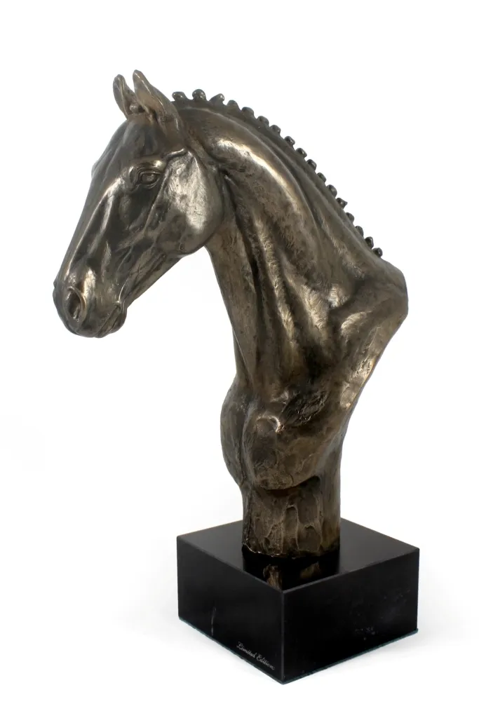 Buste de Cheval Hanovrien - Sculpture Décorative de Luxe avec Socle Pierre - 2