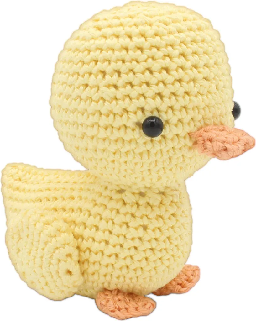 Kit de crochet amigurumi canard jaune pour doudou fait main 10cm
