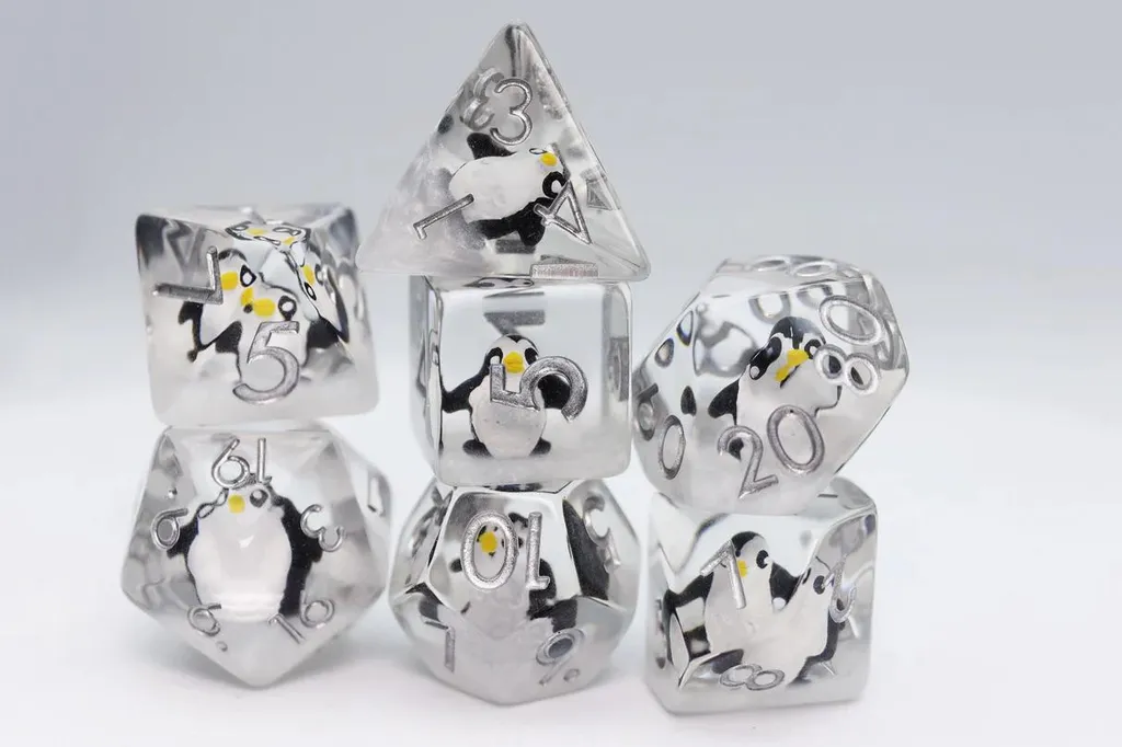 Set de dés polyédriques Baby Pingouin pour rôlistes et soirées JDR