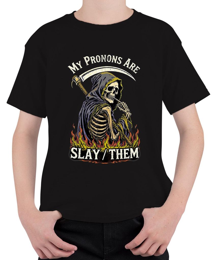 My Pronouns Are Slay Them Skelett Sensenmann Flamme düster Uni Kinder T-Shirt, Schwarz, 128