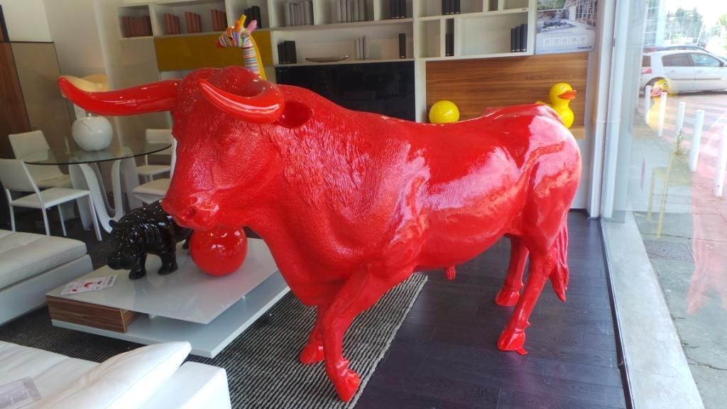 Designer Abstrakte Figur Moderne Figuren Dekoration Stier Garten Skulpturen Neu
