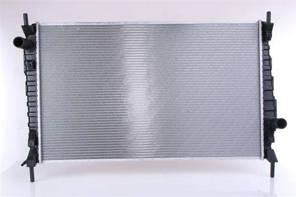 Radiateur Nissens 69247 en aluminium renforcé compatible Transit OE