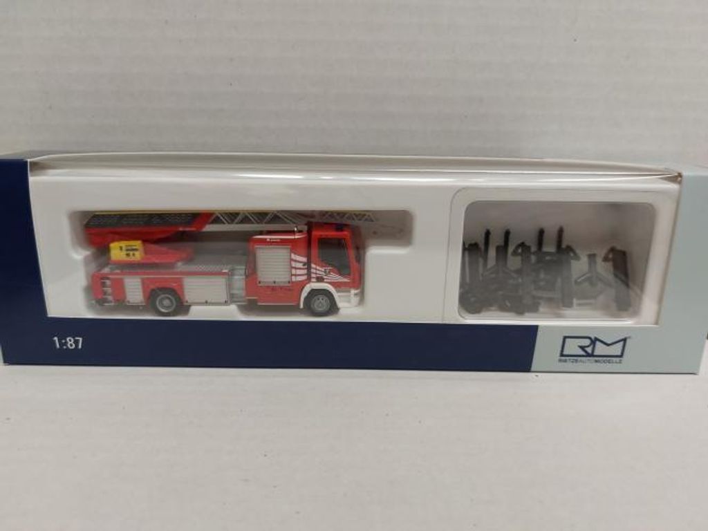Rietze Iveco Magirus DLK ́18 Feuerwehr Koblenz 68591