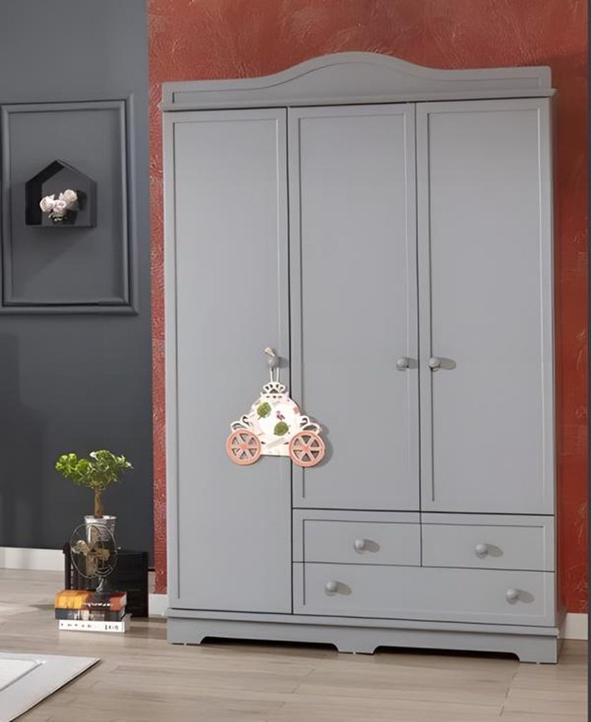 Weißer moderner Holzschrank mit Stauraum für Schlafzimmer und Flur