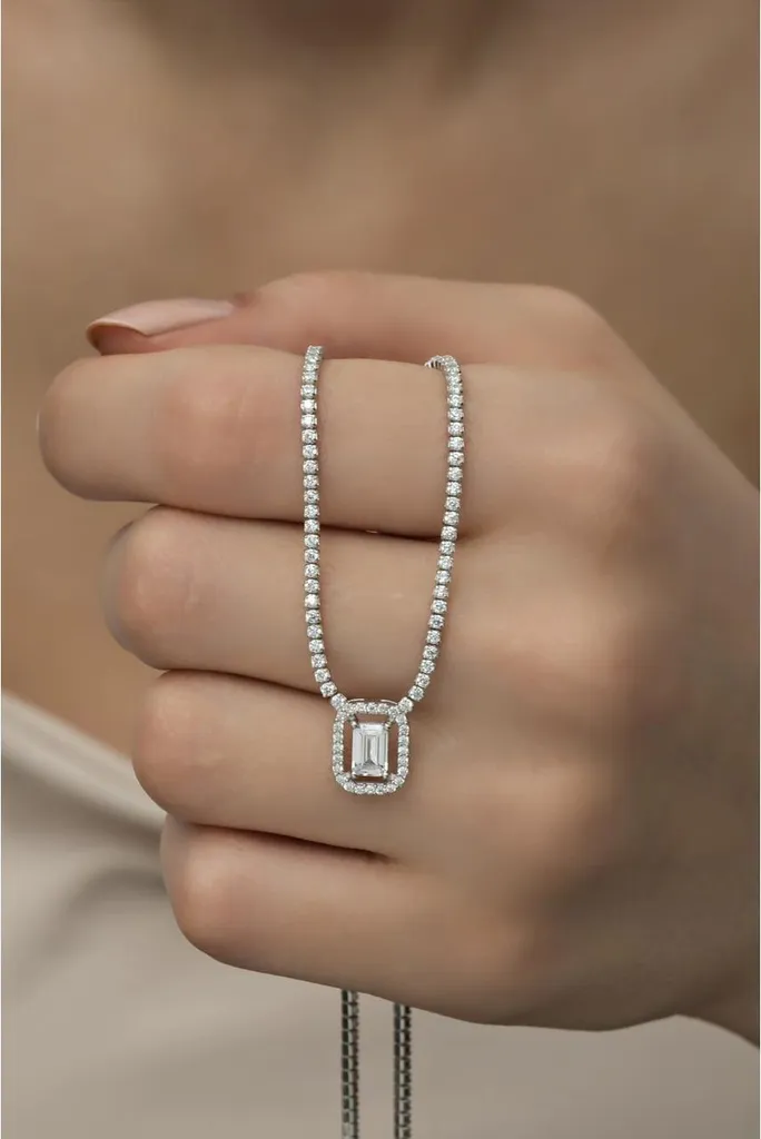 Collier Argent 925 Anti-Ternissement avec Pendentif Zircone Rectangulaire