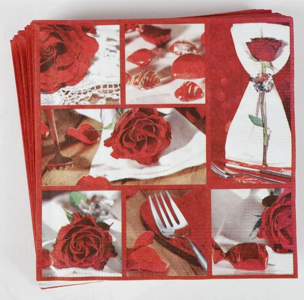 Serviettes rouge 3 plis 33x33cm résistantes et douces pour réception