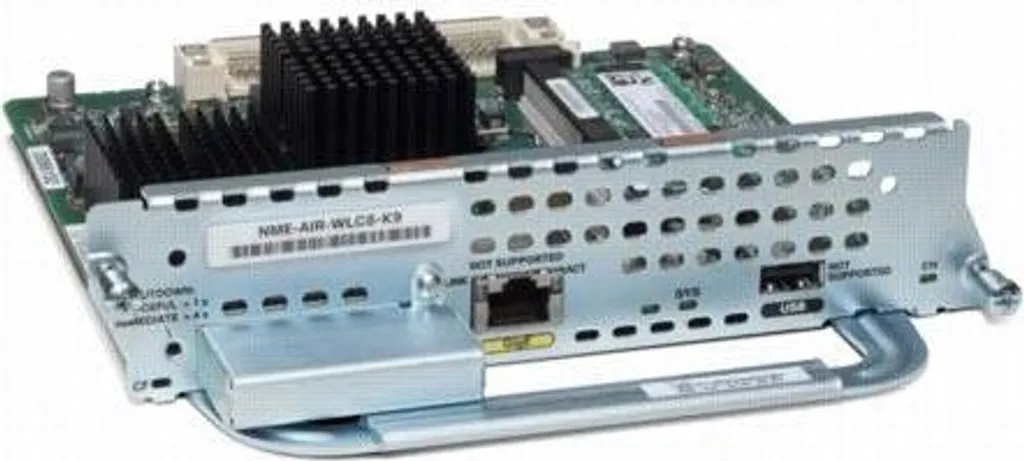 Contrôleur WLAN NM Cisco pour 25 Points d'Accès Séries 2800 et 3800