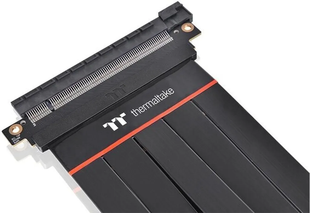 Installer sa Carte Graphique Verticalement avec Thermaltake PCI-E 4.0