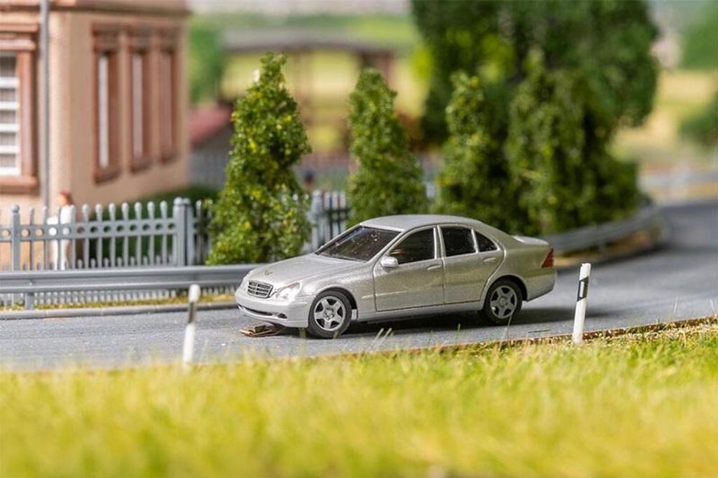Faller 161425 - H0 - Car System - MB C-Klasse W 203, silber (HERPA) - Neu
