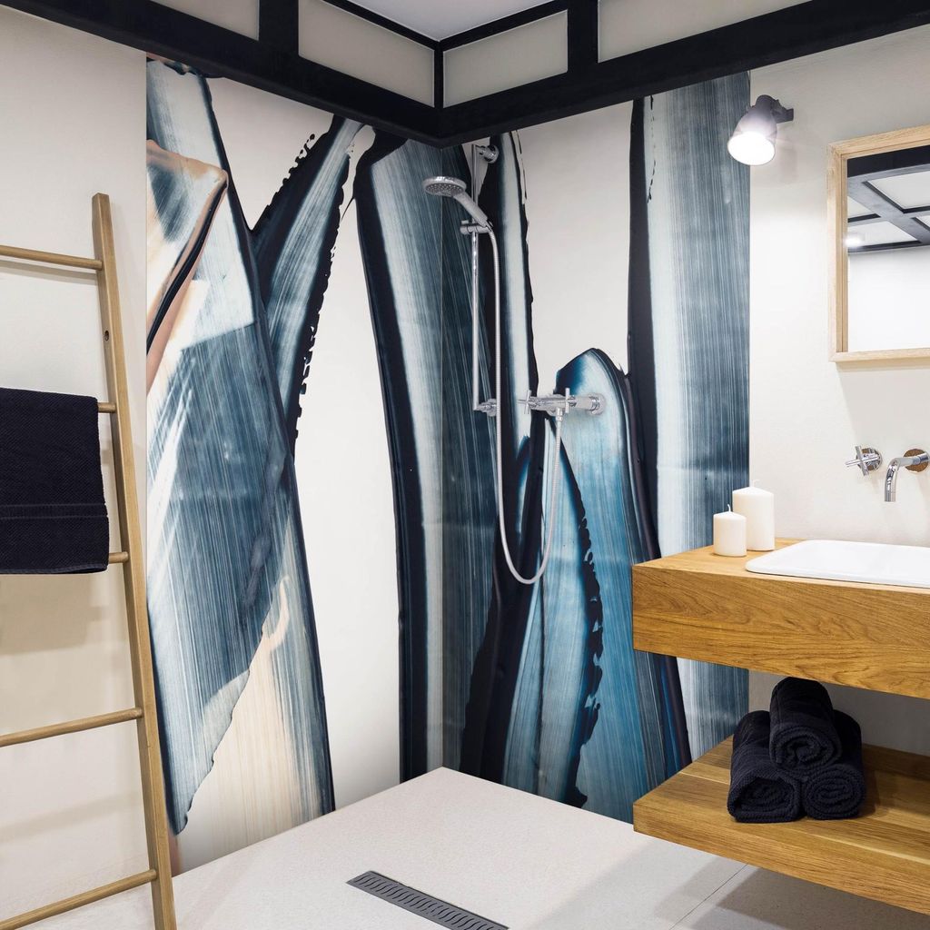 Duschrückwand Muster selbstklebend - 0.61 mm Wandpaneel wasserfest Streifen blau Abstrakt Badrückwand fugenlos Premium matt 90x190 cm