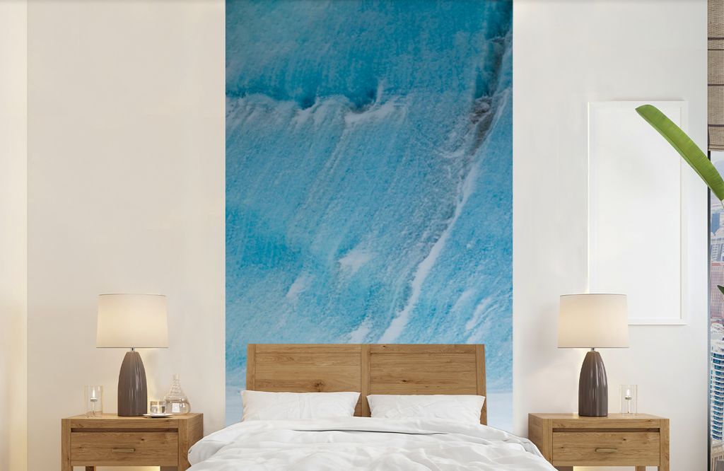 MuchoWow Fototapete für Wohnzimmer oder Schlafzimmer Wandtapete Vinyl Motivtapete Zwei Kaiserpinguine vor einem Eisberg - 120x240 cm - Hintergru...