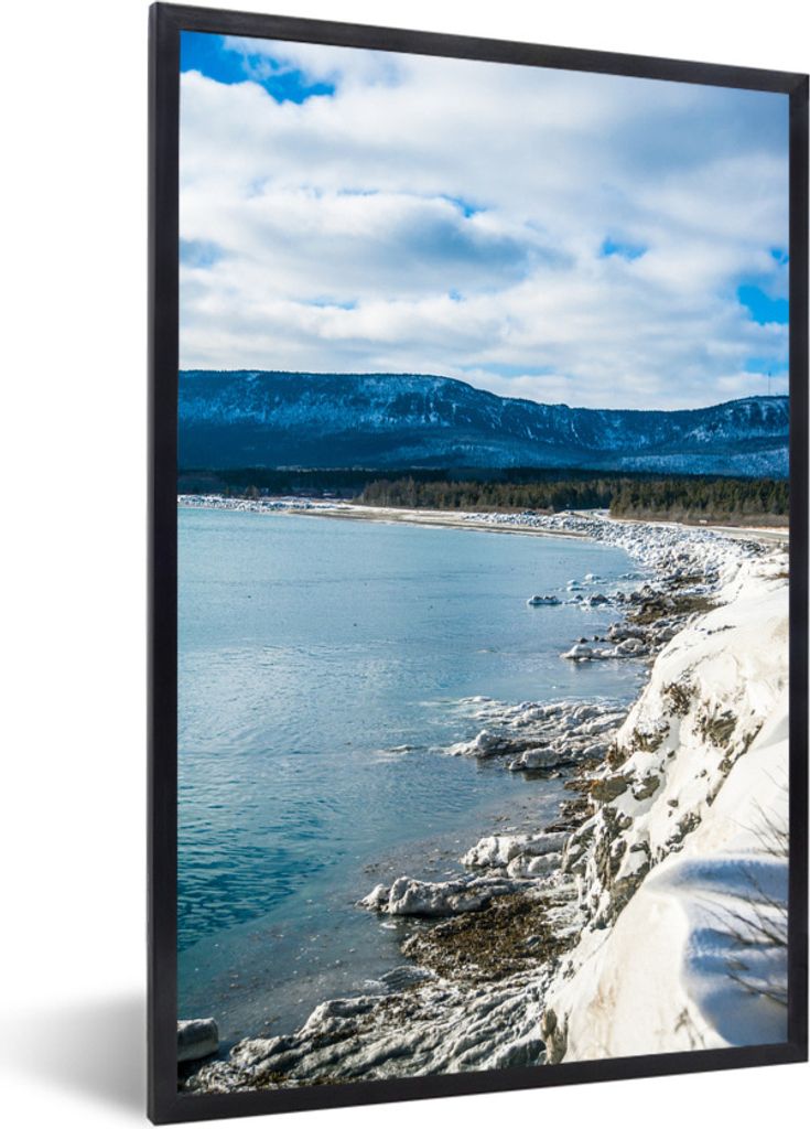 MuchoWow Gerahmtes Poster Küstenlinie des Forillon Nationalparks in Nordamerika 60x90 cm - Poster mit Schwarzem Bilderrahmen Wandposter Rahmen F...