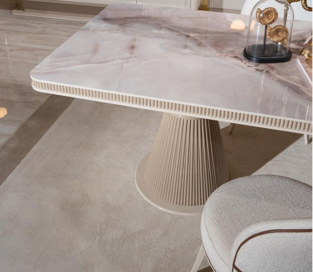 Beiges stilvolles Esszimmer-Set großer Esstisch Stühle hochwertig