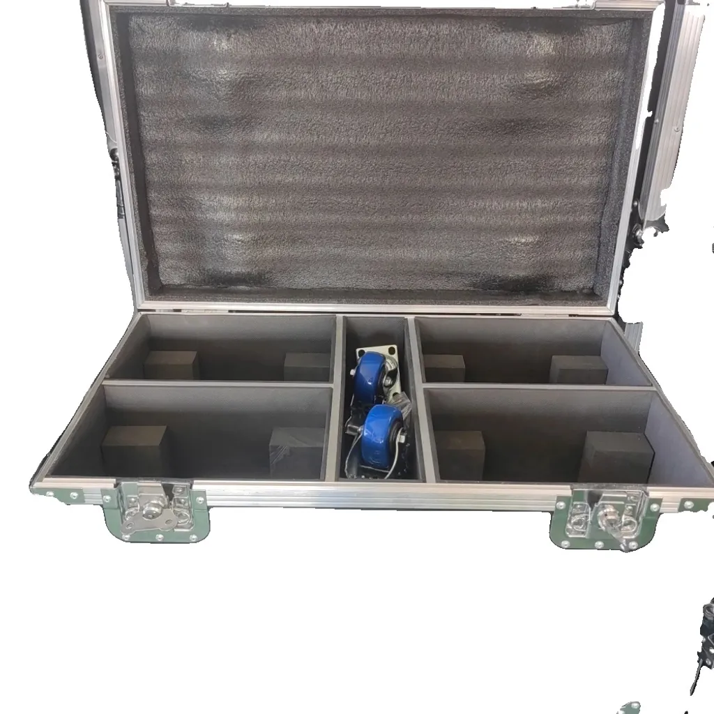 Éclairage pour concert Lyre LED 7x40W RGBW, faisceau réglable et case