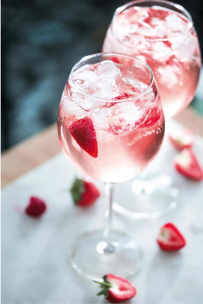 Gordon's Premium Pink Distilled Gin 37,5 % vol. 0,7 L Obrázok produktu 9