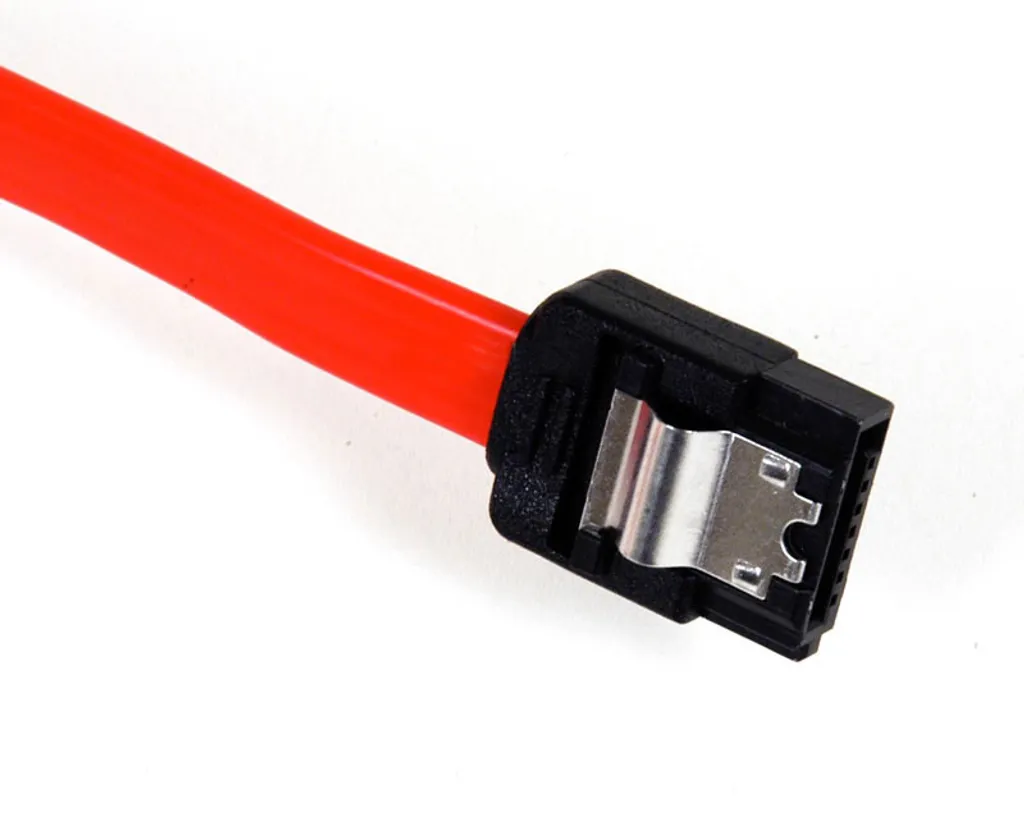 Câble de données SATA 2 droit Sharkoon 50cm pour transfert interne