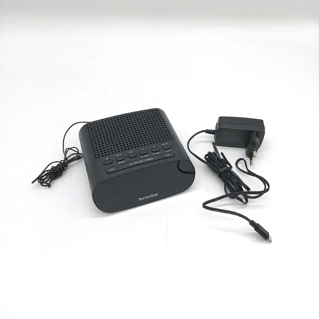 Technisat Techniradio 50 Noir : Radio Numérique DAB+ et FM Compacte - 12