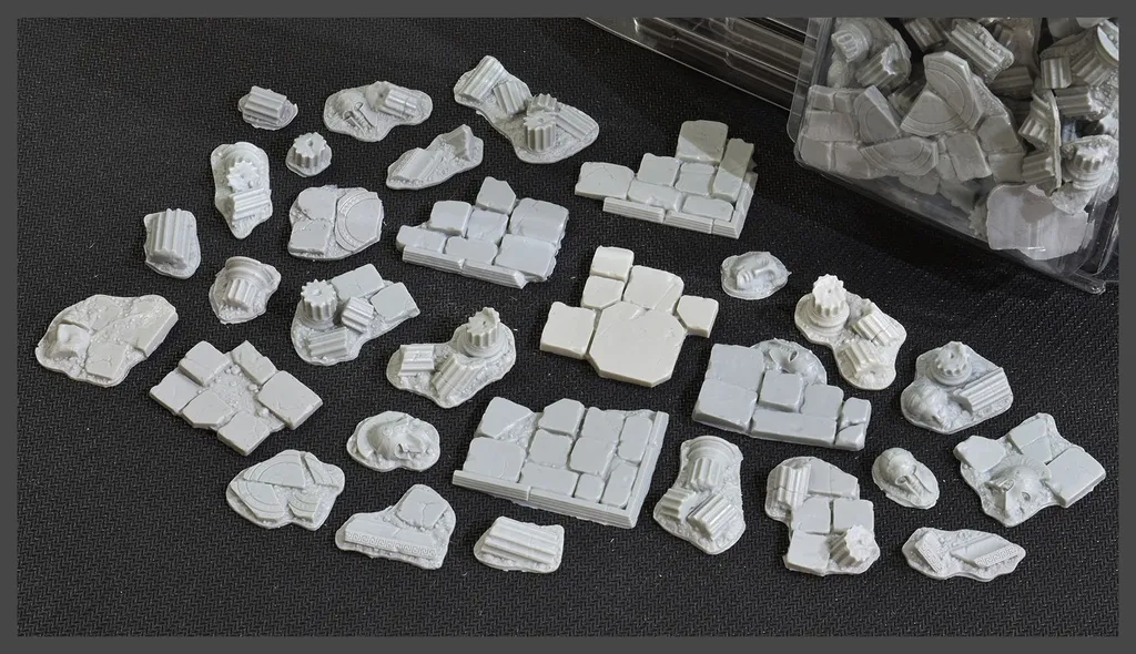 Gamers Grass Basing Bits Temple Resin - Éléments de Décor non Peints