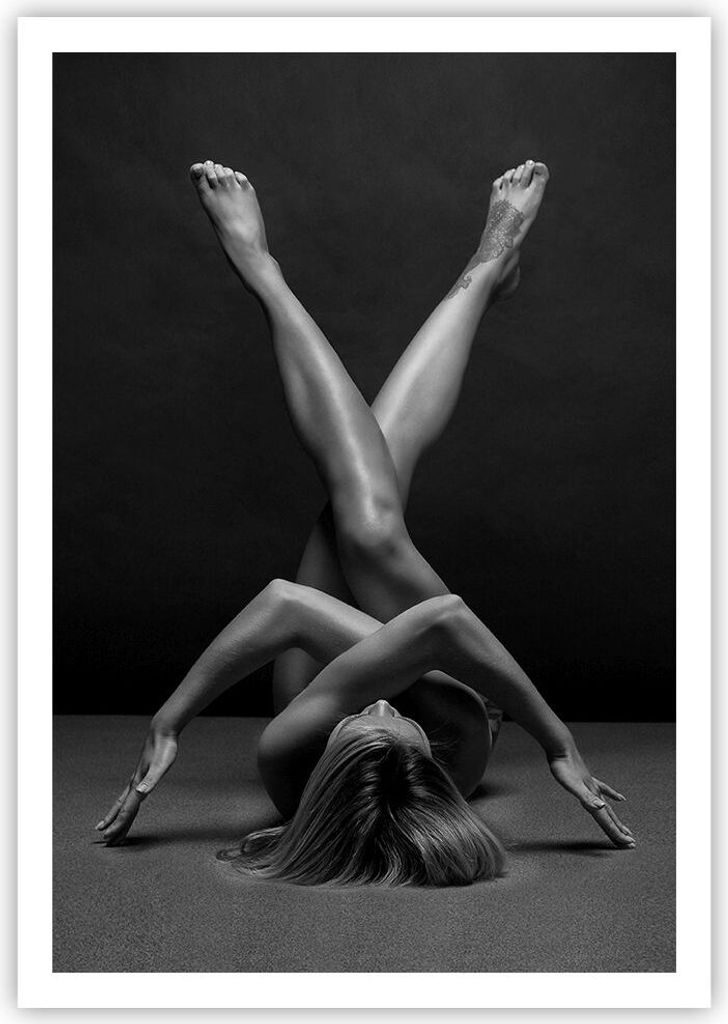 Poster - Poster ohne Rahmen - Frau Gymnastik Yoga - 70x100 cm - Wand Bild - Wanddeko - Wandbilder - Kunstposter - Wandposter - Bilder - Kunstdruck ...