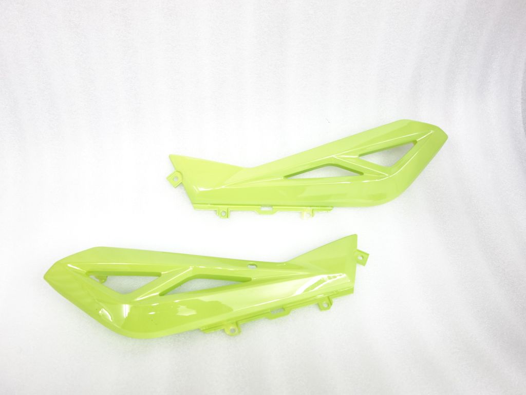 Gehäusesatz - Tankanschluss grün Street-R 125